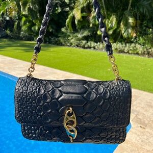 Tom Ford Shoulder Bag in Black Embossed Leather
